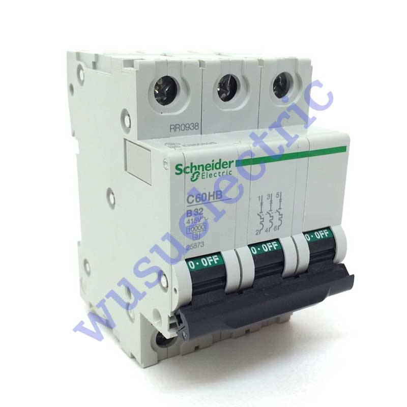 Schneider C60HB332