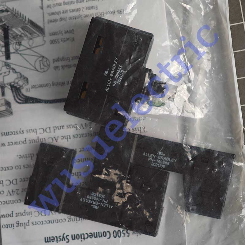 Allen Bradley 2198-H040-P-T 2 control power con