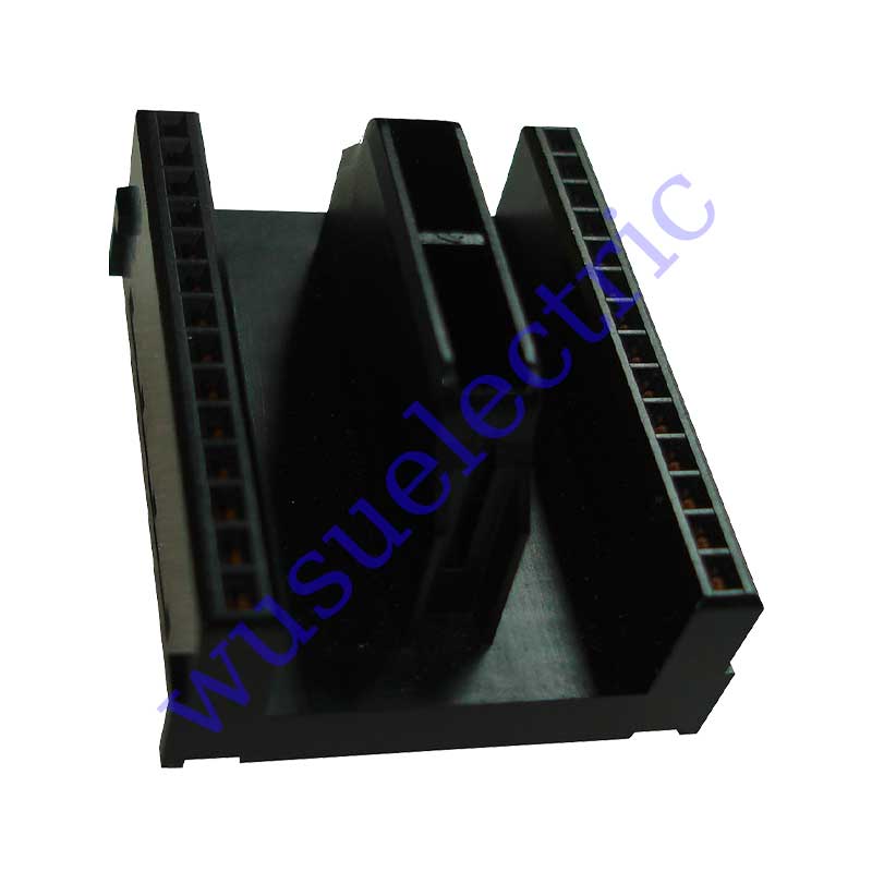 Siemens 6ES7390-0AA00-0AA0 Bus Connector